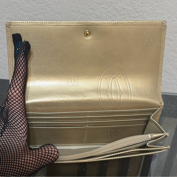 Cartier Gold Birthday Wallet - Picture 6 of 9